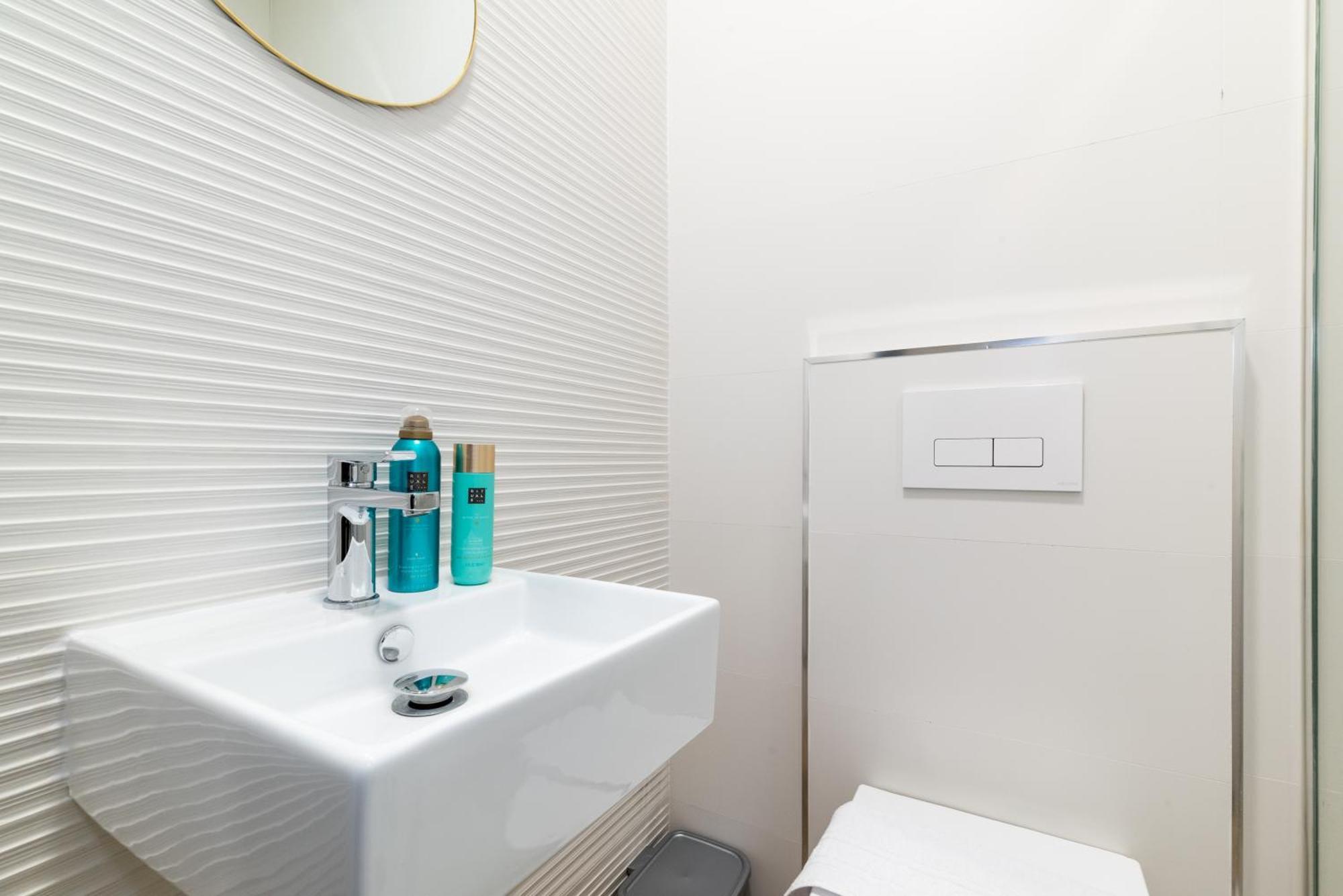 Apartamento Reformado Centro Granada Luaran gambar